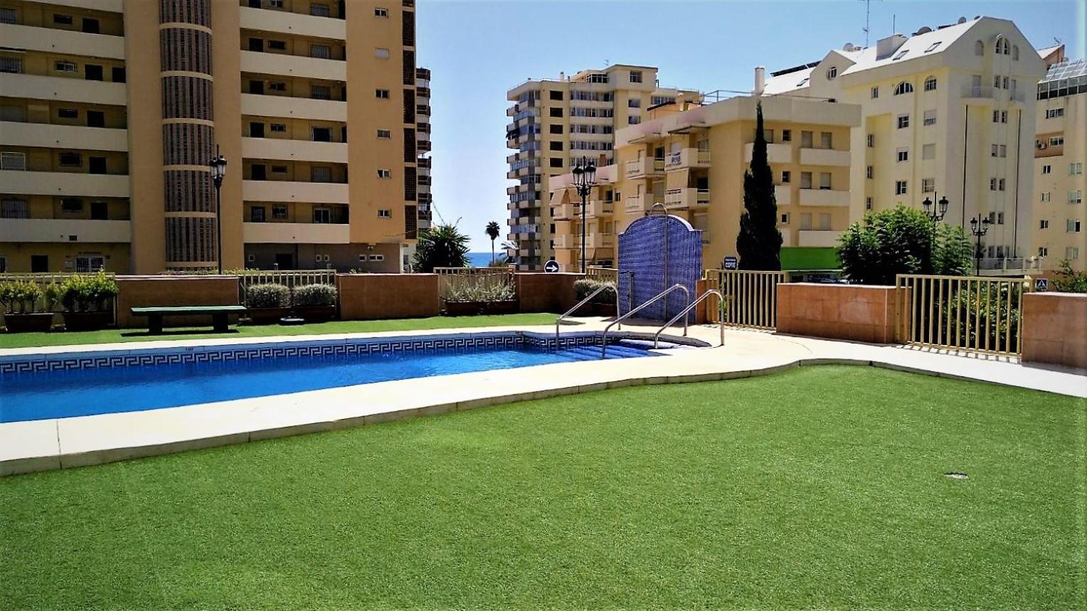 Apartamento Con Vistas 푸엔히롤라 외부 사진